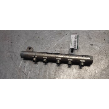 Recambio de rampa inyectora para opel zafira b 1.9 cdti referencia OEM IAM 0445214095 55209572 