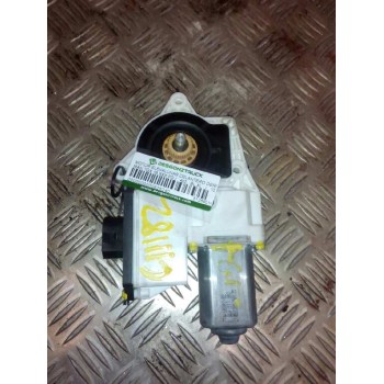 MOTOR ELEVALUNAS DELANTERO DERECHO 81286016138 