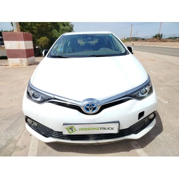 toyota auris (_e18_) del año 2017