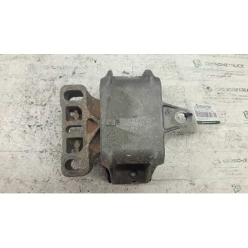 SOPORTE MOTOR IZQUIERDO 