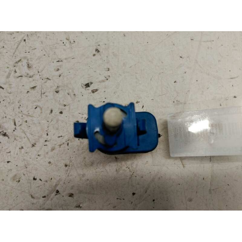 Recambio de interruptor para ford focus c-max (cap) ambiente (d) referencia OEM IAM 3M5T9C872AB LUZ DE FRENO 3