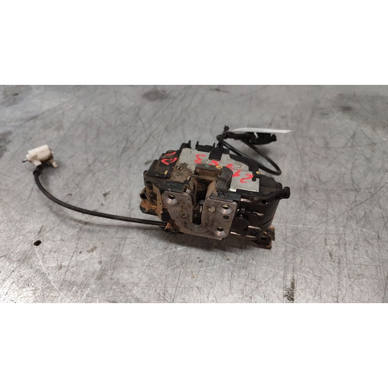 Recambio de cerradura puerta delantera izquierda para renault clio iii dynamique referencia OEM IAM   