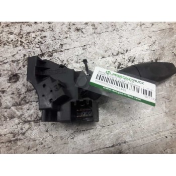 Recambio de mando intermitentes para ford fiesta (cbk) ambiente referencia OEM IAM 1S7T13335AE  