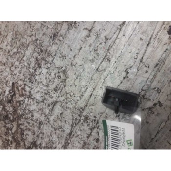 Recambio de warning para chevrolet nubira wagon referencia OEM IAM 50223 8 PINS 