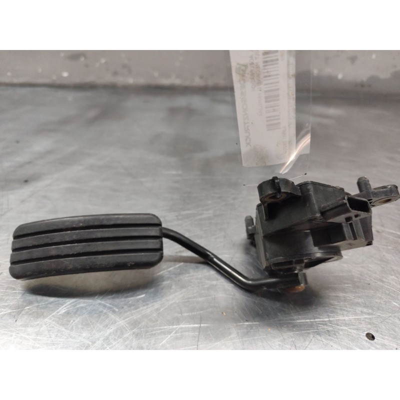 Recambio de pedal acelerador para renault megane ii familiar 1.9 dci diesel referencia OEM IAM 8200153270  