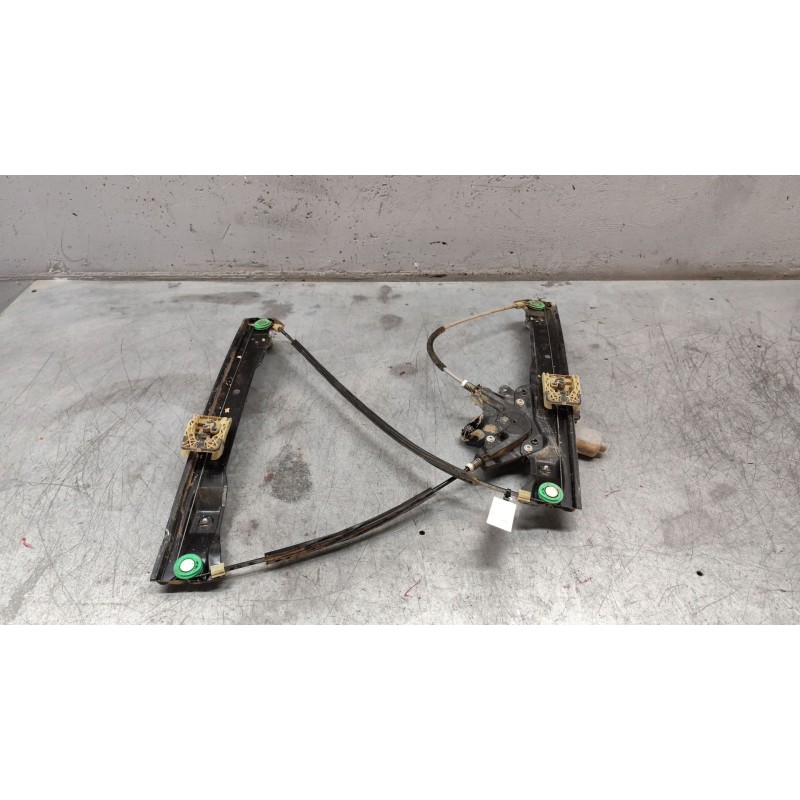 Recambio de elevalunas delantero izquierdo para ford c-max 1.6 tdci cat referencia OEM IAM 918965103  