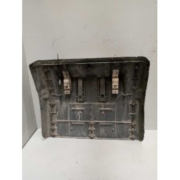 Recambio de guardabarros trasero izquierdo para volvo fh 12 2002  12.1 diesel (d12d420) referencia OEM IAM   