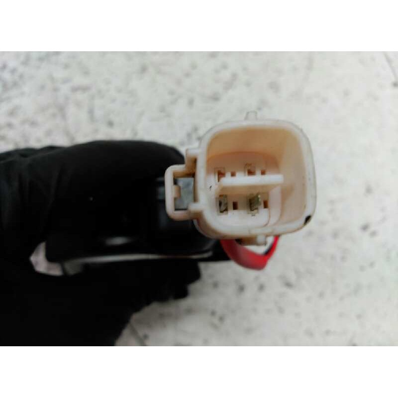 Recambio de cerradura puerta trasera derecha para toyota carina (t19) 1.6 berlina referencia OEM IAM - Azul 2