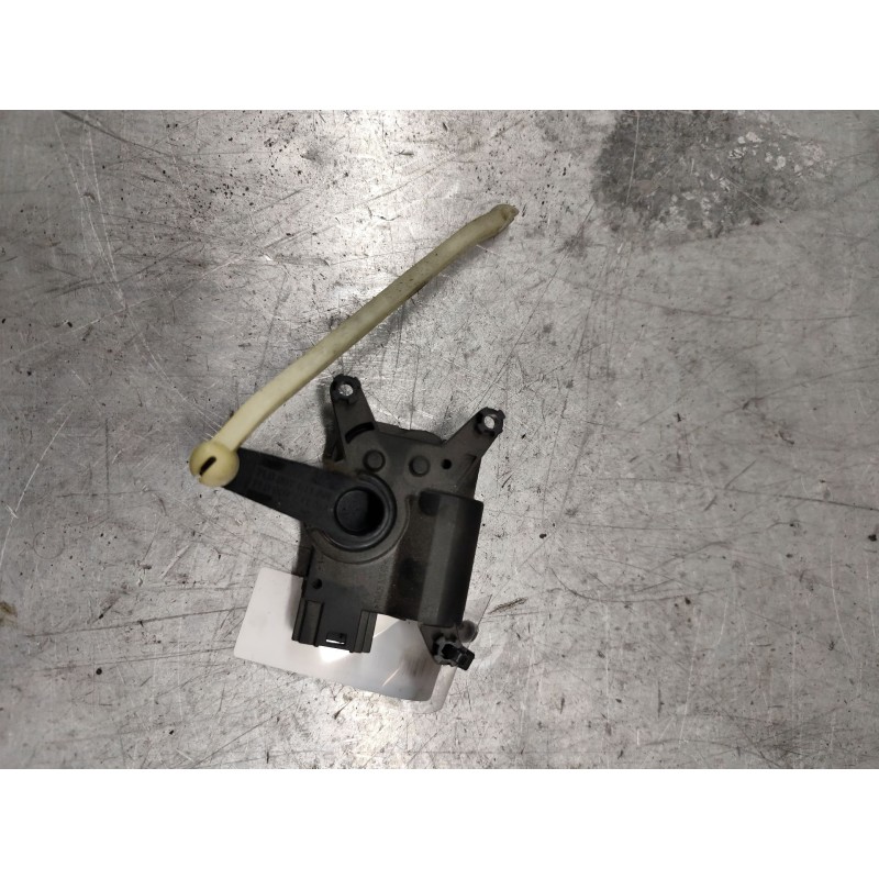 Recambio de motor apertura trampillas climatizador para audi q7 (4l) 3.0 tdi (176kw) referencia OEM IAM 52411483R04  5 PINS - Blanco 2
