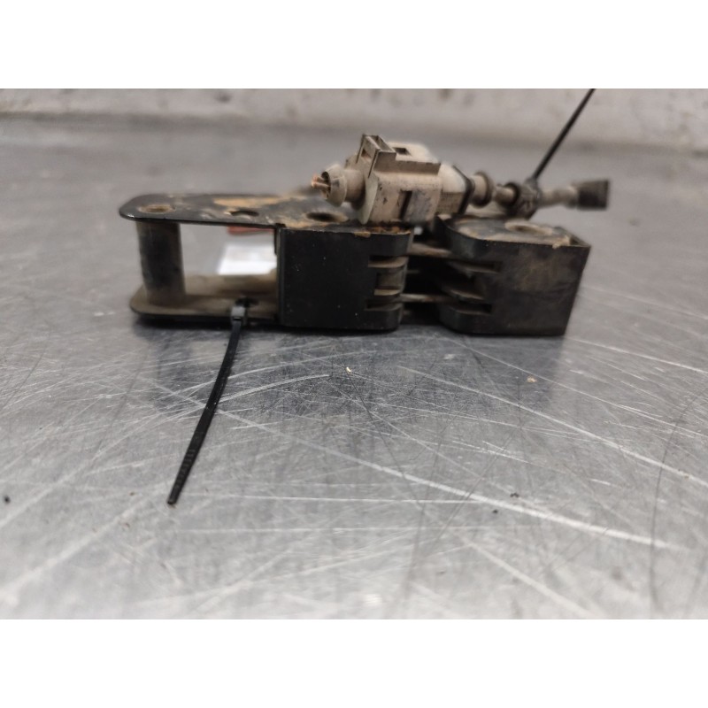 Recambio de cerradura capot para volkswagen caddy ka/kb (2k) 2.0 sdi referencia OEM IAM 1T0823509 - Blanco 2