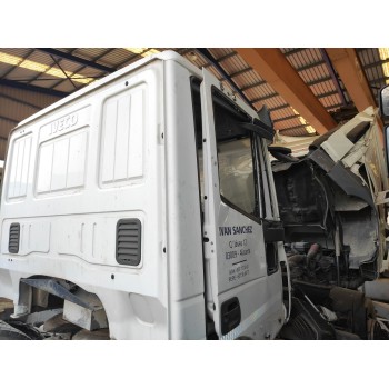 iveco eurocargo del año 2015