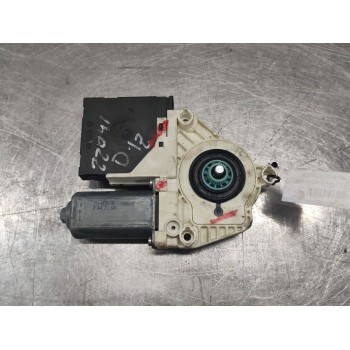 MOTOR ELEVALUNAS DELANTERO IZQUIERDO 1P0837401E 1T0959701G 1K0959793M
