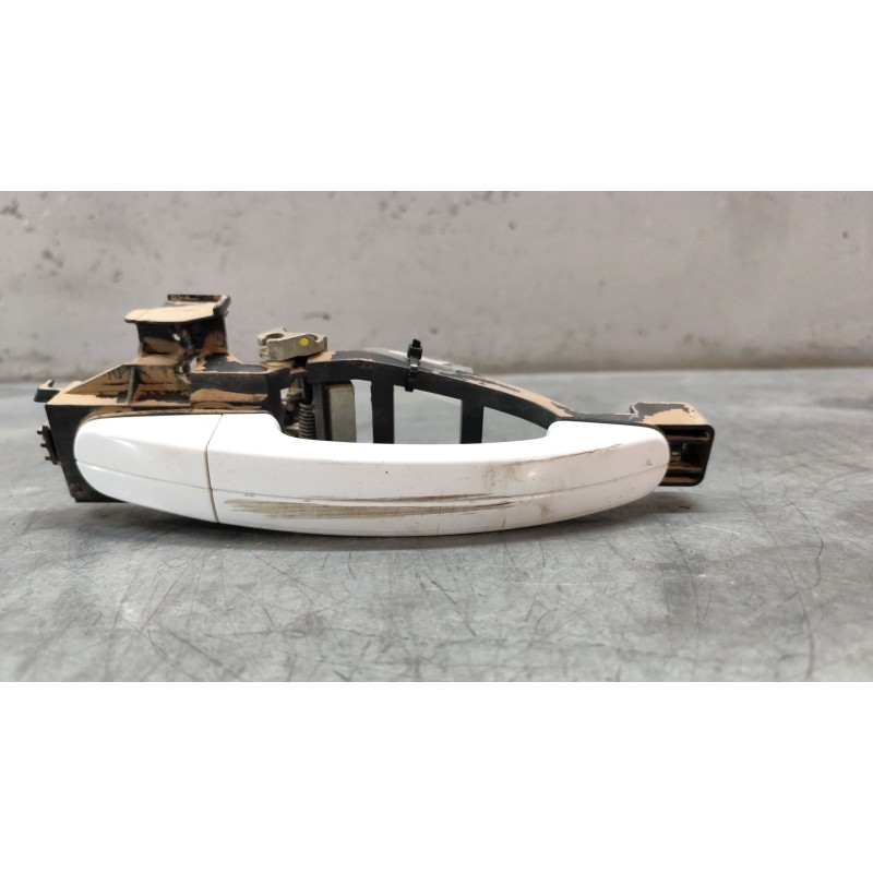 Recambio de maneta exterior delantera derecha para ford c-max 1.6 tdci cat referencia OEM IAM   