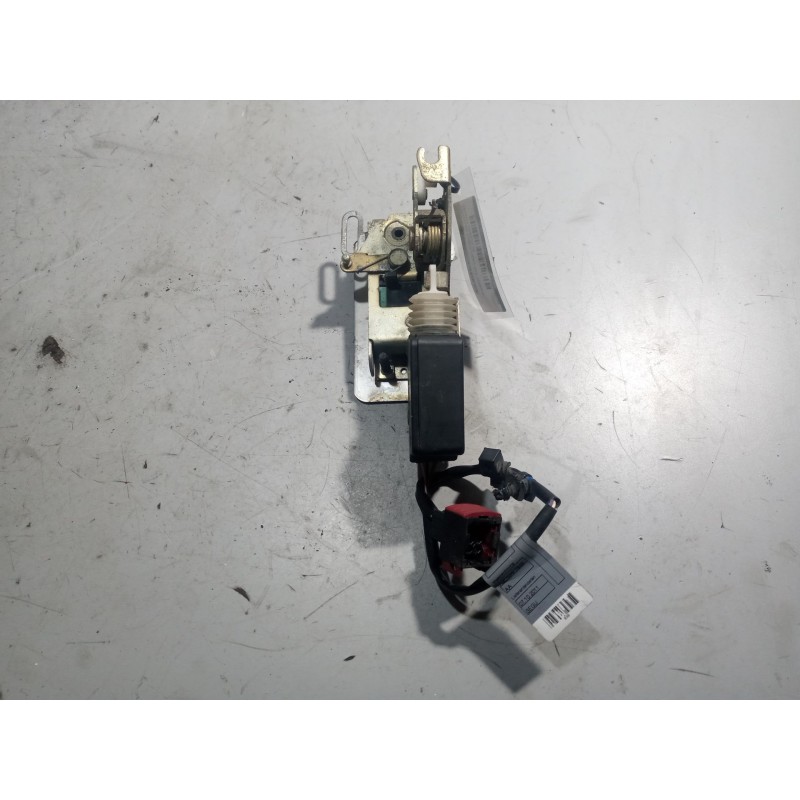 Recambio de cerradura puerta delantera derecha para renault magnum ab diesel referencia OEM IAM 7482280160 - Blanco 4