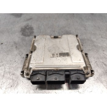 Recambio de centralita motor uce para peugeot 206 berlina xt referencia OEM IAM 0281011525 9640938680 9654694380