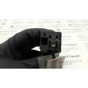 Recambio de boton antivaho para land rover range rover vogue turbo diesel referencia OEM IAM   