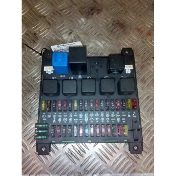 CAJA RELES / FUSIBLES 24063D6200 