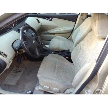 nissan primera berlina (p12) del año 2003
