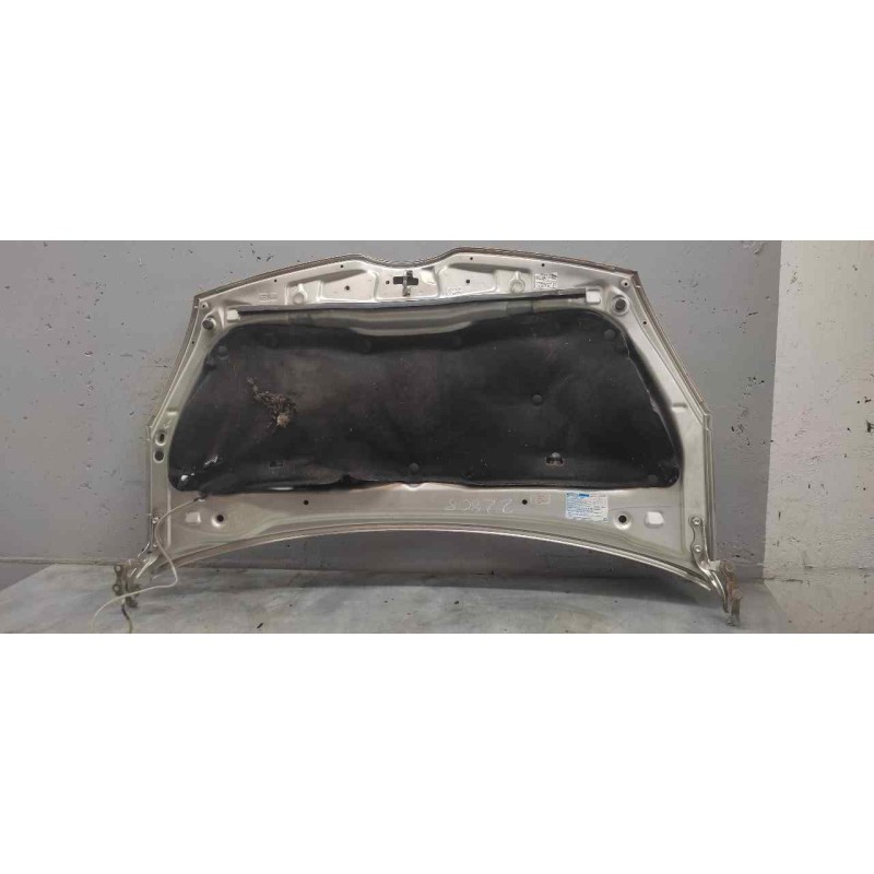 Recambio de capo para toyota corolla verso (r1) 2.0 d-4d luna referencia OEM IAM 3