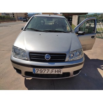 fiat punto berlina (188) del año 2006