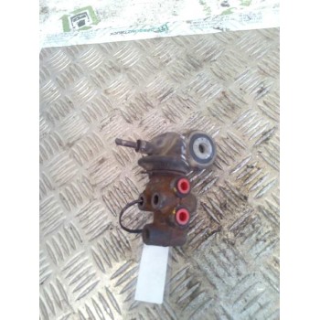 Recambio de repartidor de freno para isuzu npr npr 77 g referencia OEM IAM   