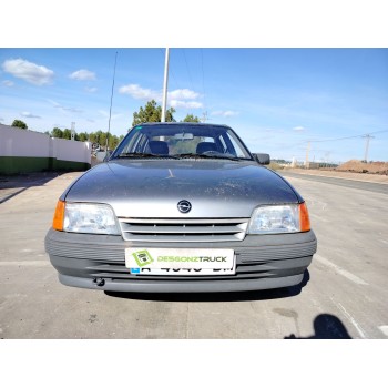 opel kadett e del año 1989