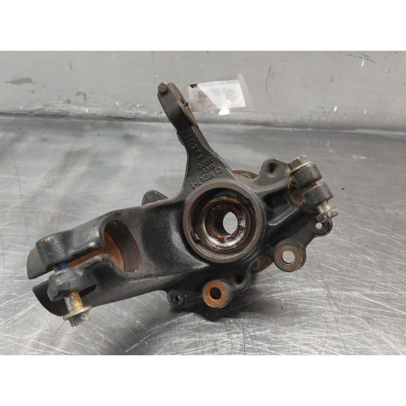 Recambio de mangueta delantera derecha para ford c-max 1.6 tdci cat referencia OEM IAM - Blanco 2