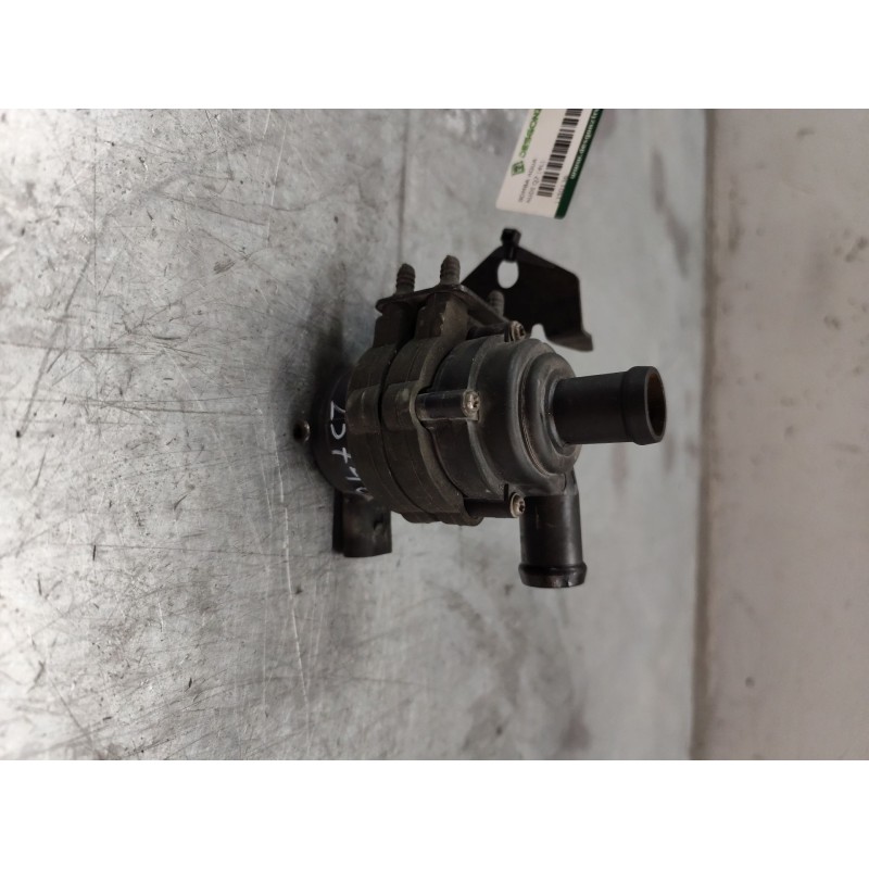 Recambio de bomba agua para audi q7 (4l) 3.0 tdi (176kw) referencia OEM IAM 7L0965561L - Blanco 3