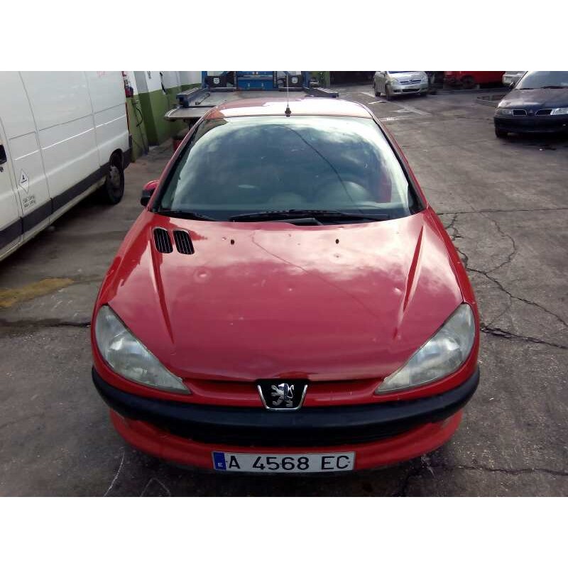 PEUGEOT 206 BERLINA