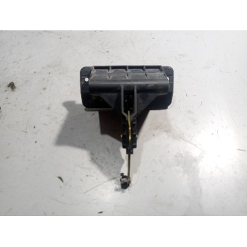 Recambio de maneta exterior delantera derecha para renault magnum ab diesel referencia OEM IAM 7482053981  