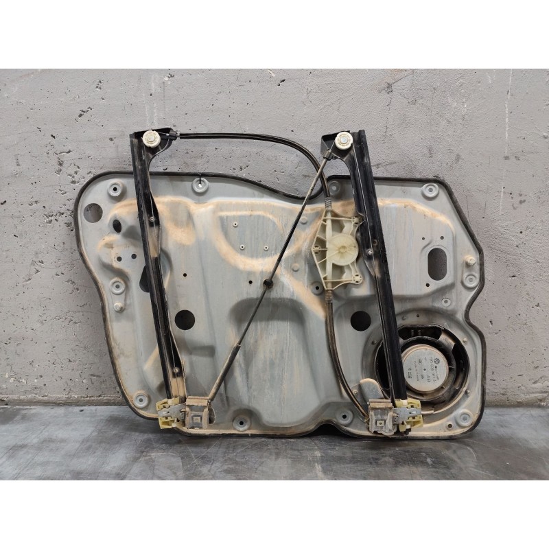 Recambio de elevalunas delantero derecho para volkswagen caddy ka/kb (2k) 2.0 sdi referencia OEM IAM - Blanco 2