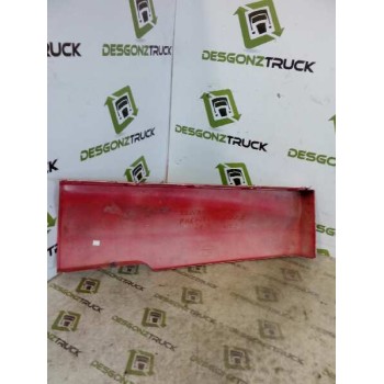 Recambio de moldura trasera cabina para renault trucks premium distribution 420.18 (412cv) referencia OEM IAM DERECHA 5010225079