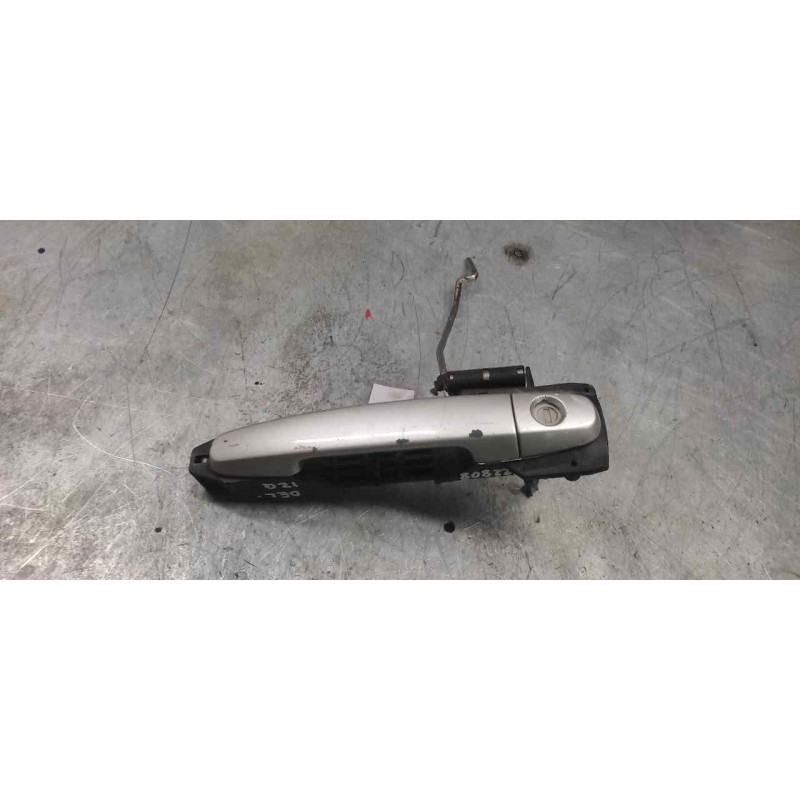 Recambio de maneta exterior delantera izquierda para toyota corolla verso (r1) 2.0 d-4d luna referencia OEM IAM
