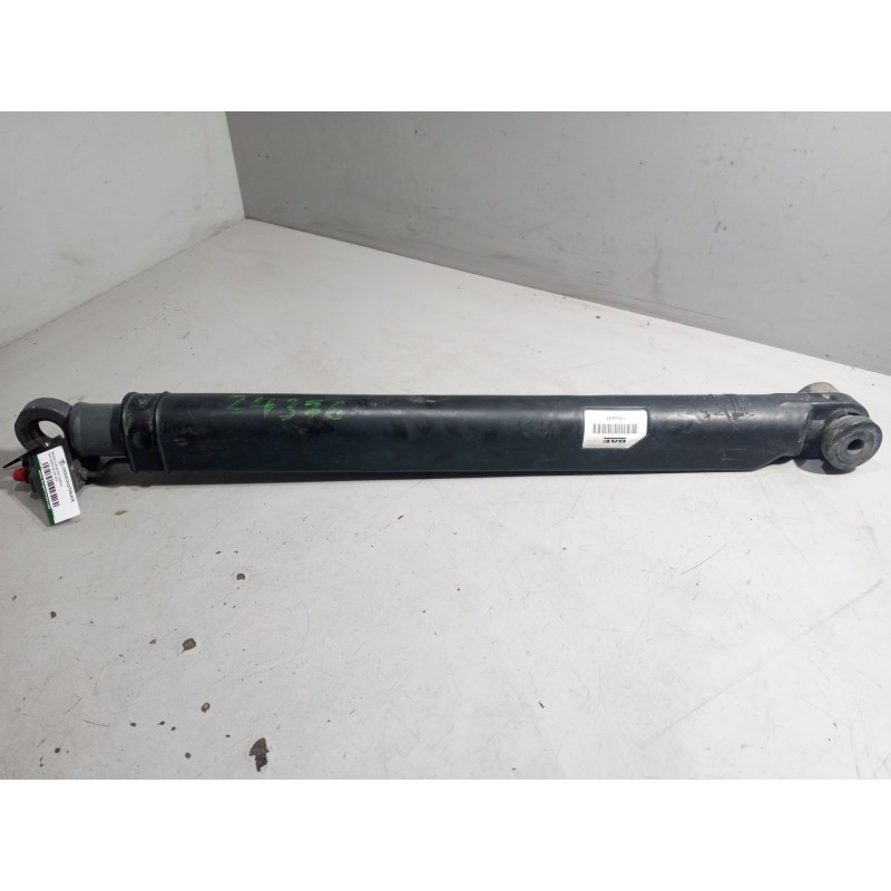 Recambio de brazo elevacion cabina para daf serie xf106 referencia OEM IAM 1896447  