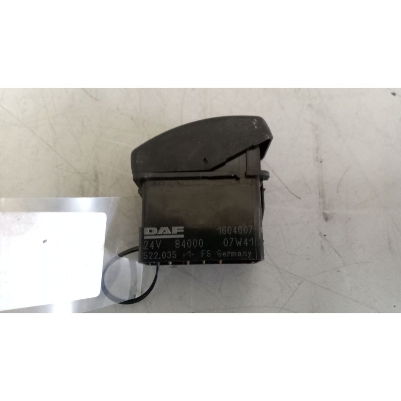 Recambio de interruptor para daf serie xf105.460 12.9 diesel referencia OEM IAM 1604607 - Blanco 3