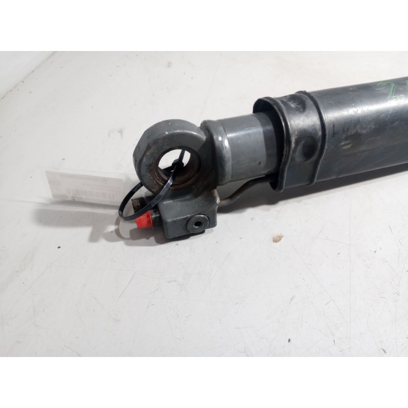 Recambio de brazo elevacion cabina para daf serie xf106 referencia OEM IAM 1896447 - Blanco 5
