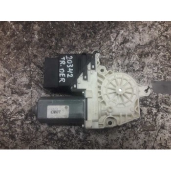 MOTOR ELEVALUNAS TRASERO DERECHO 1K0959704P 974228112 18 PINS