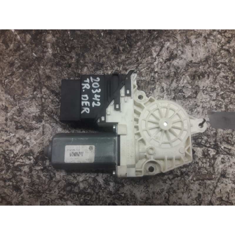 Recambio de motor elevalunas trasero derecho para volkswagen passat berlina (3c2) advance referencia OEM IAM 1K0959704P 97422811