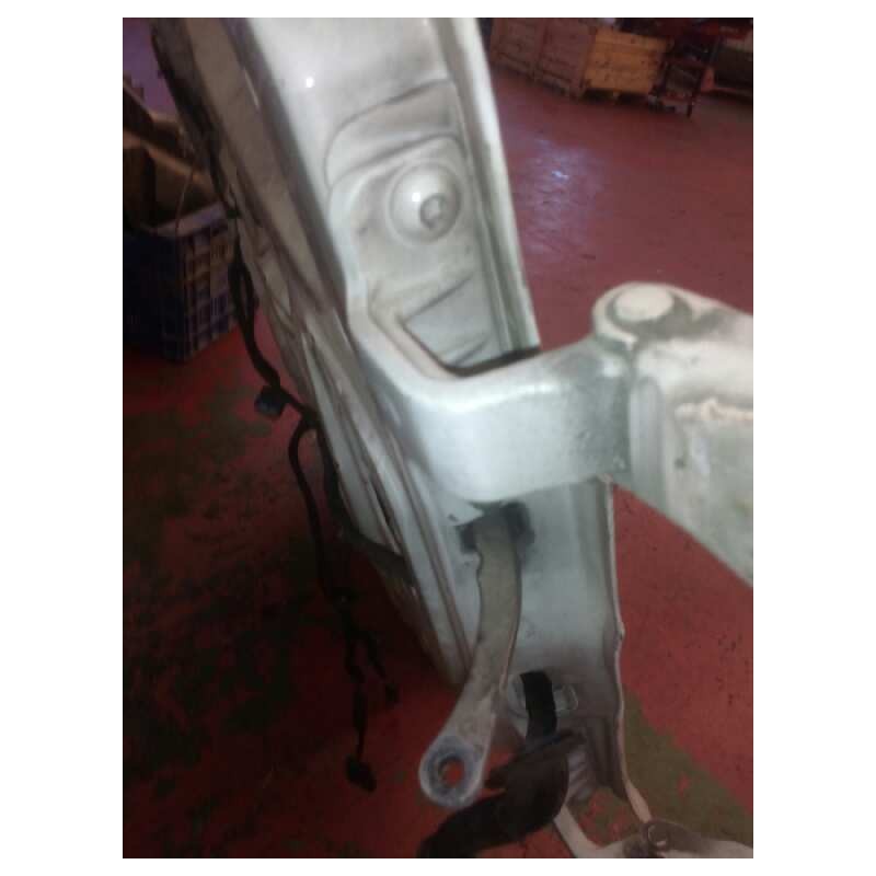Recambio de puerta delantera izquierda para iveco daily caja cerrada (1999 =>) 35 - s 12 caja cerrada referencia OEM IAM - Blanco 2