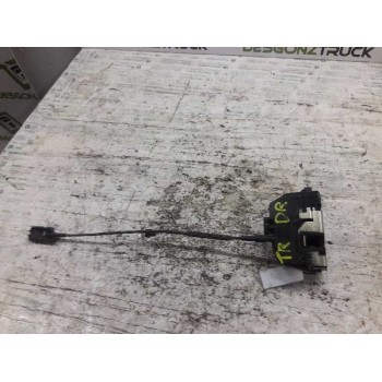 CERRADURA PUERTA TRASERA DERECHA 