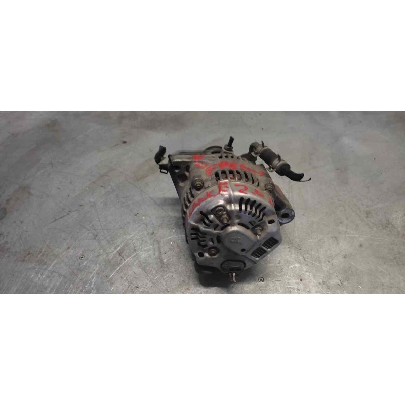 Recambio de alternador para land rover defender (ld) tdi 110 familiar (83kw) referencia OEM IAM YLF12000 1002132530 DENSO 2