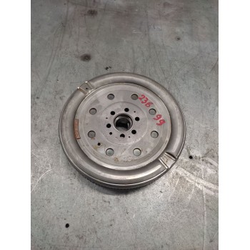 Recambio de volante motor para volkswagen touran (1t2) advance referencia OEM IAM   