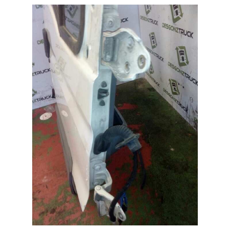 Recambio de puerta delantera derecha para iveco daily caja cerrada (1999 =>) 35 - s 12 caja cerrada referencia OEM IAM - Blanco 2