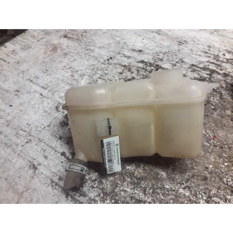 Recambio de deposito expansion para ford fiesta (cbk) ambiente referencia OEM IAM 2S6H8K218AF - Rojo 2