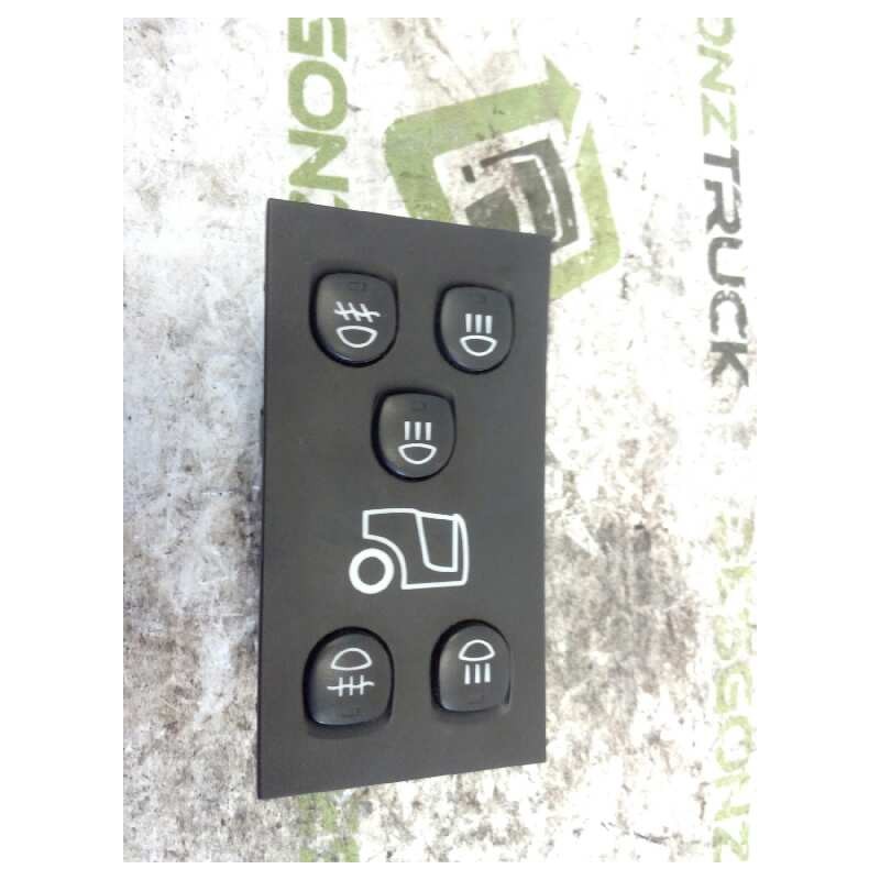Recambio de modulo electronico para scania serie p/g/r (c-clase) fsa r500 (4x2) largura mediana cr 16 referencia OEM IAM 1900318 - Blanco