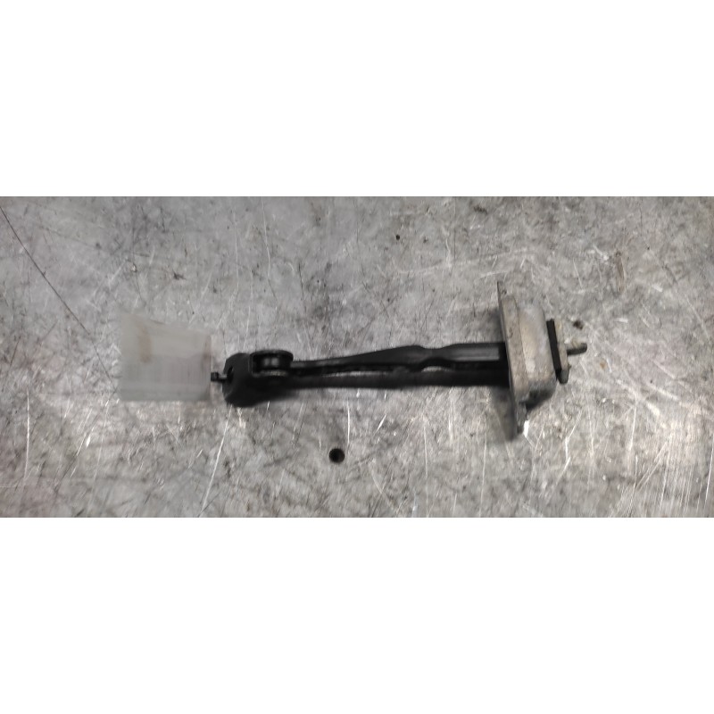 Recambio de retenedor puerta para nissan qashqai (j11) acenta referencia OEM IAM   DELANTERA DERECHA - Blanco 2