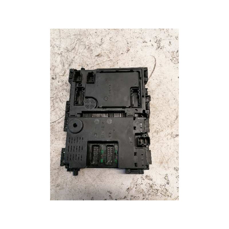 Recambio de caja reles / fusibles para peugeot 206 berlina referencia OEM IAM 9626460880 S105872300E BSI
