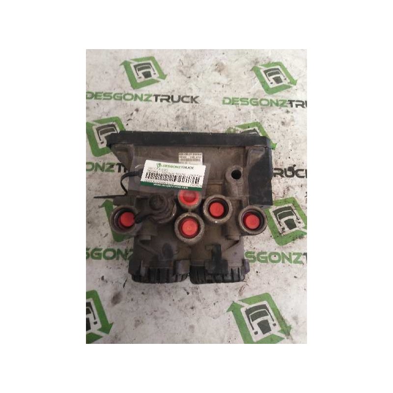 Recambio de valvula aire para renault premium route 2006 fas 4x2 larga distancia referencia OEM IAM 20828241 K001411 VALVULA EBS