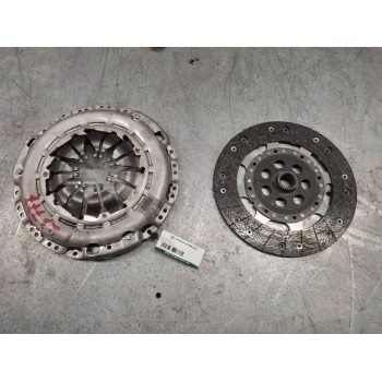 Recambio de kit embrague para renault scenic ii authentique referencia OEM IAM 8200450219  