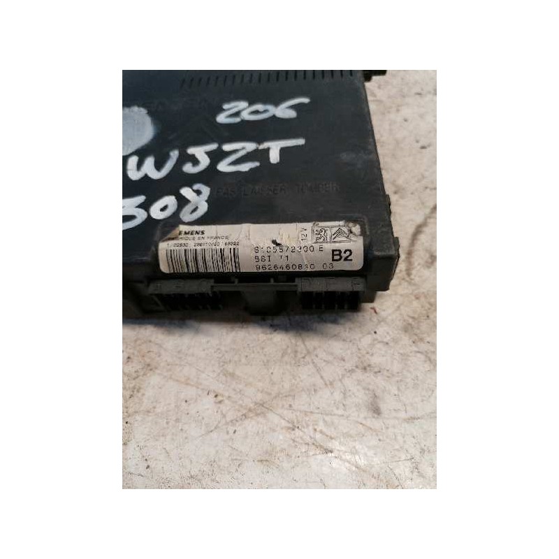 Recambio de caja reles / fusibles para peugeot 206 berlina referencia OEM IAM 9626460880 S105872300E BSI - Gris 3
